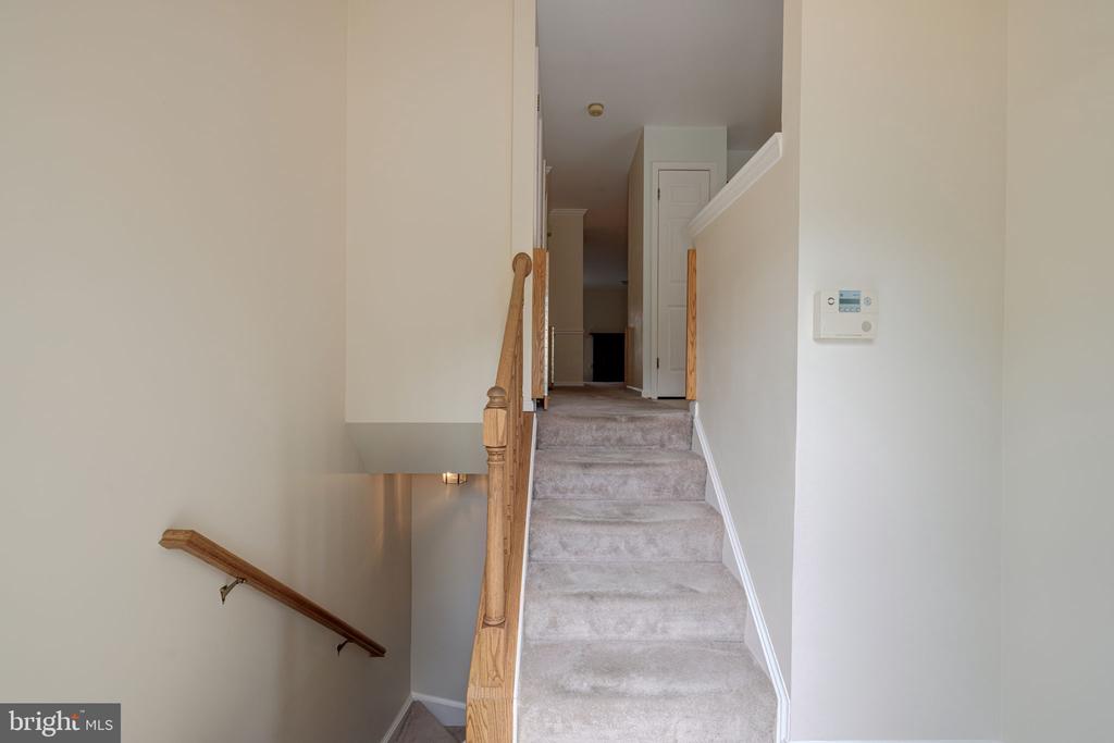 6152 CASTLETOWN WAY