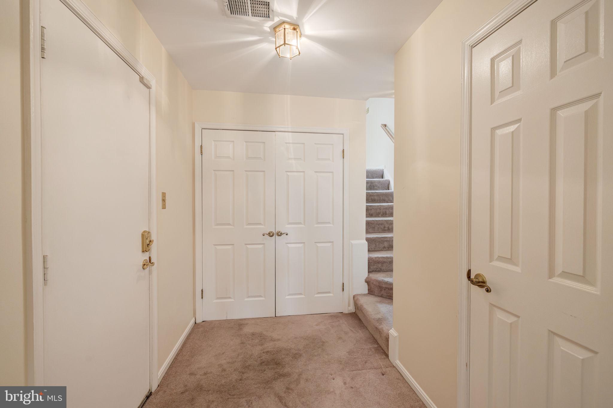 6152 CASTLETOWN WAY