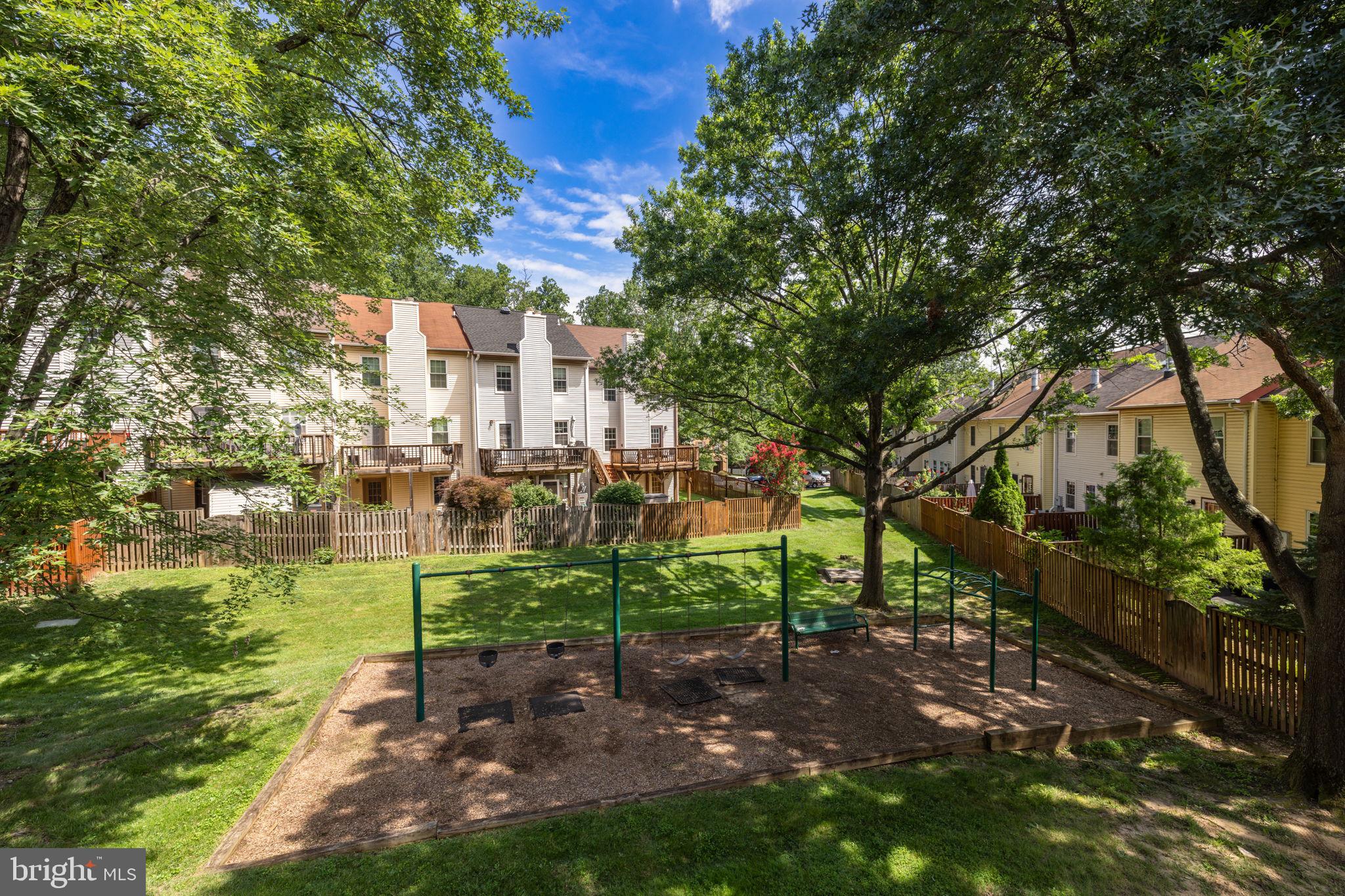 6152 CASTLETOWN WAY
