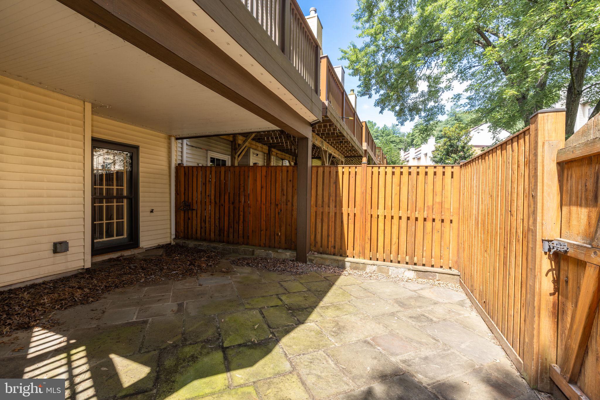 6152 CASTLETOWN WAY