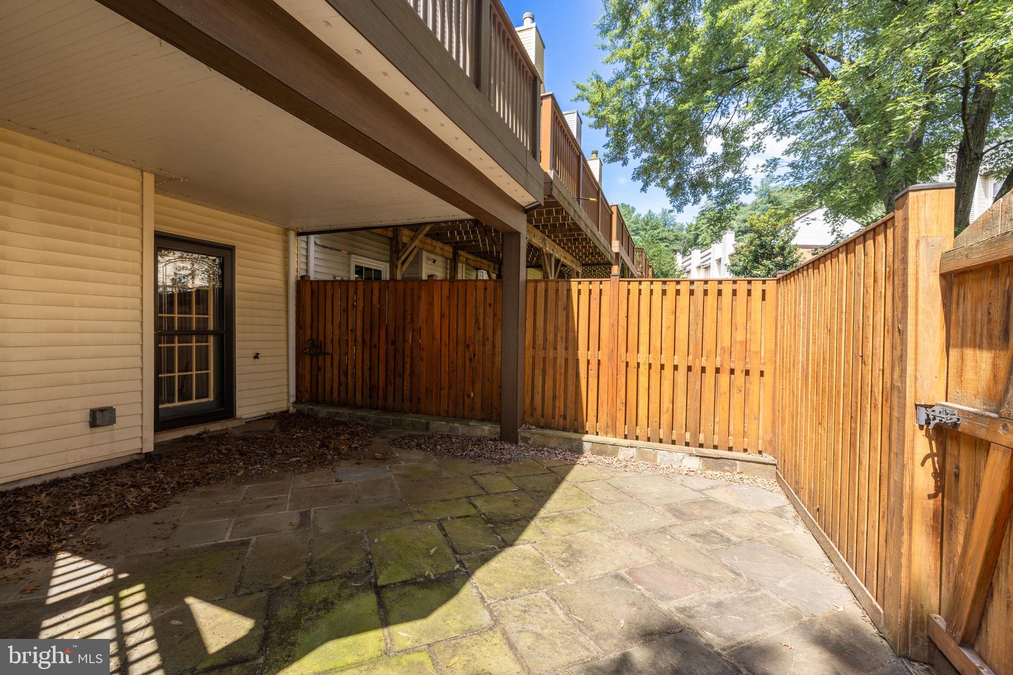 6152 CASTLETOWN WAY