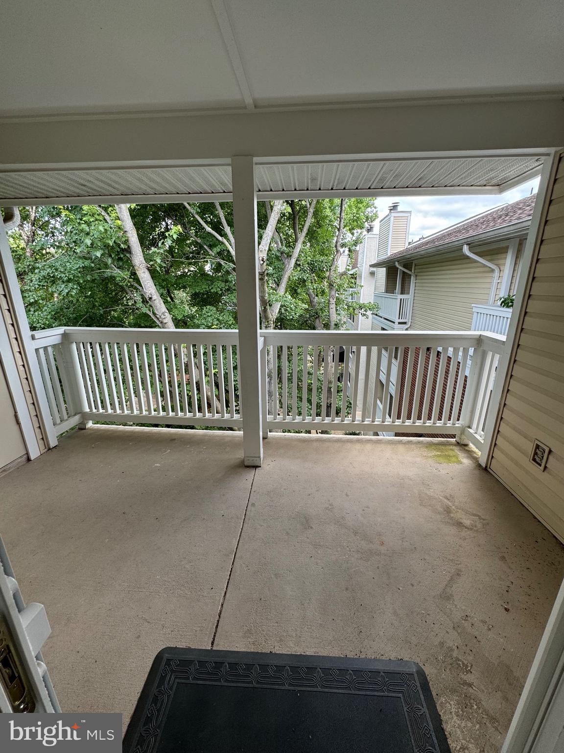 1524 LINCOLN WAY 404