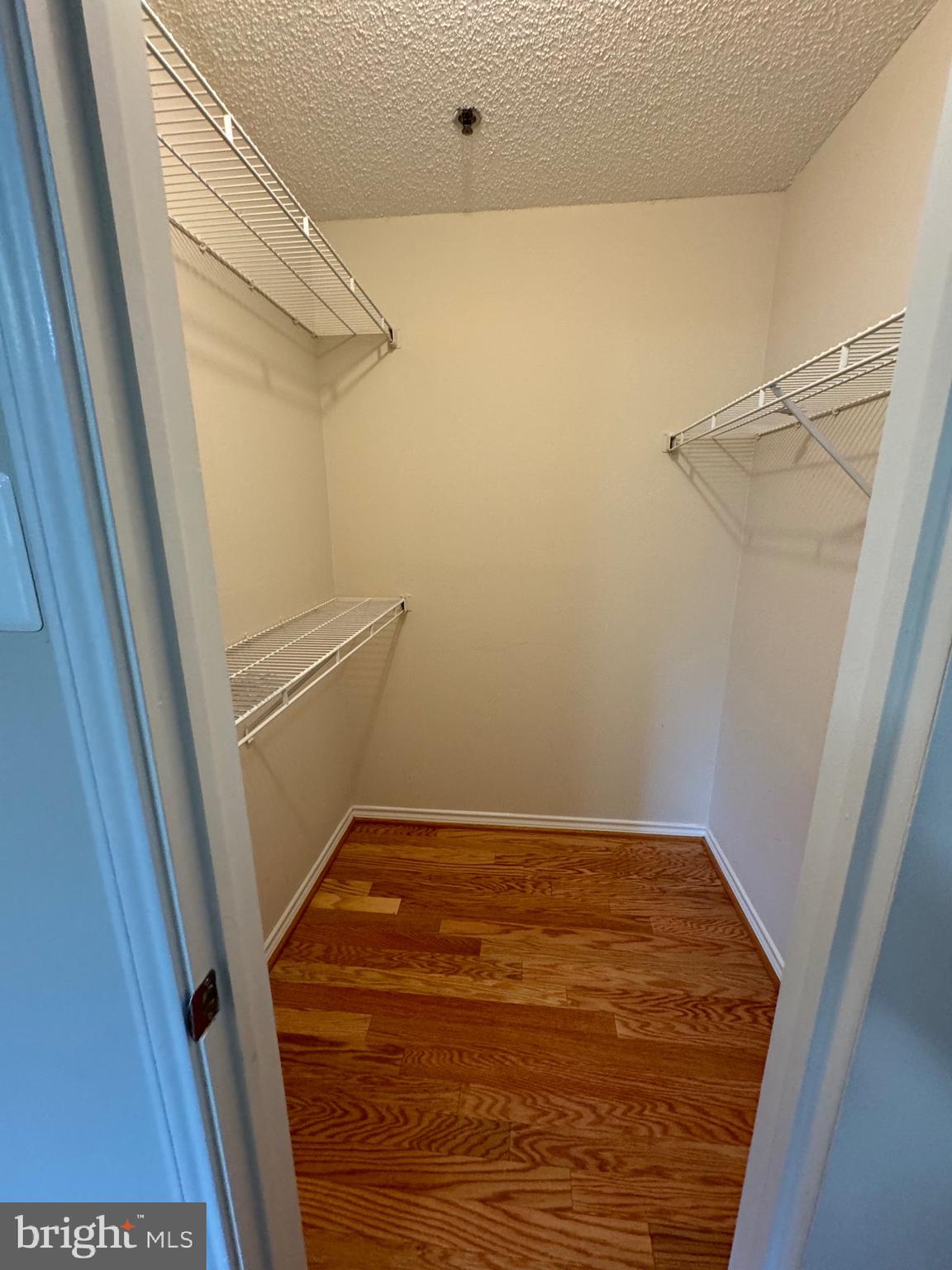 1524 LINCOLN WAY 404