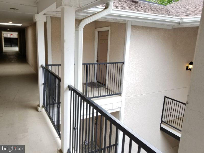 1524 LINCOLN WAY 404