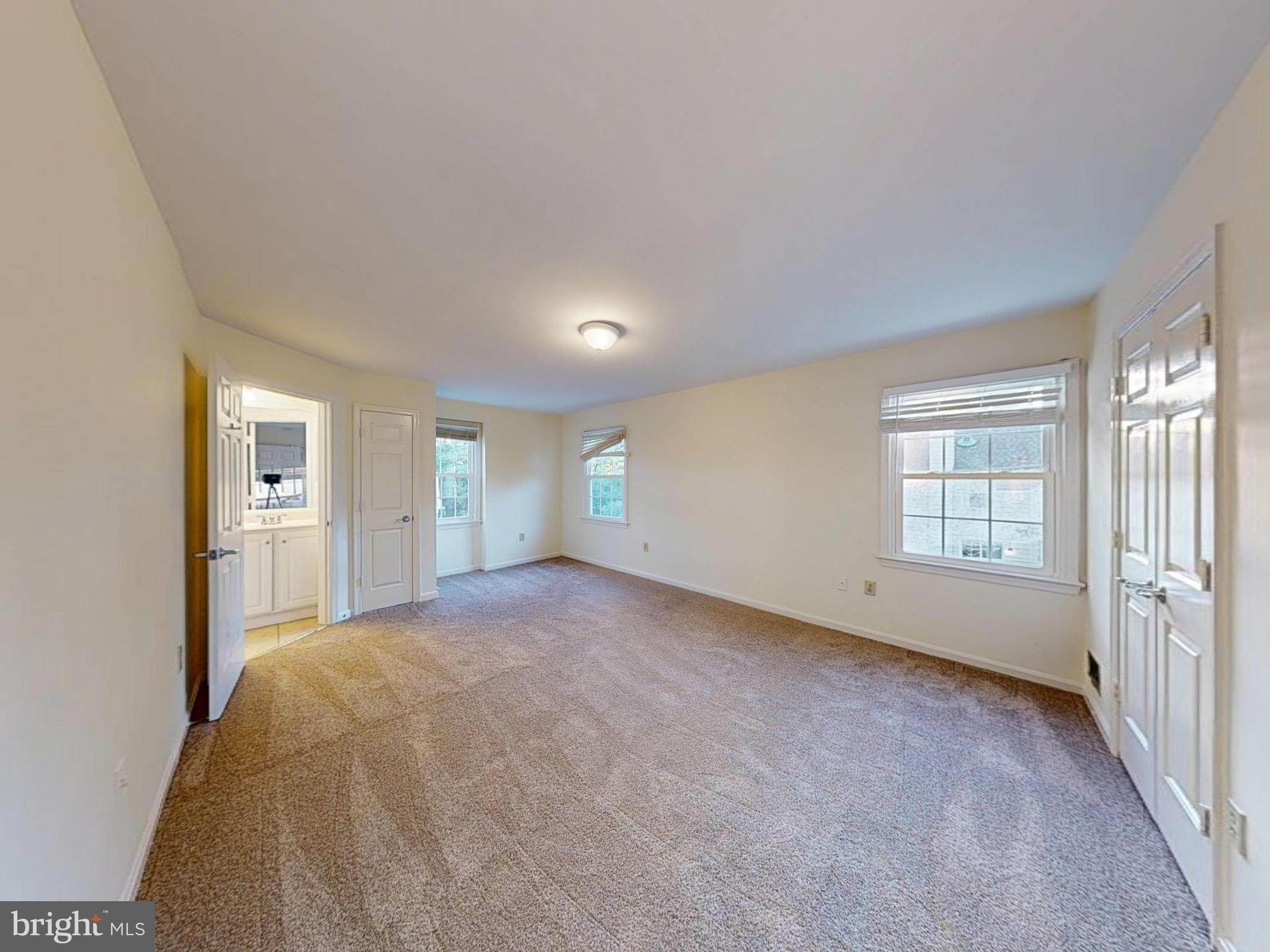 2006 GALLOWS TREE LN