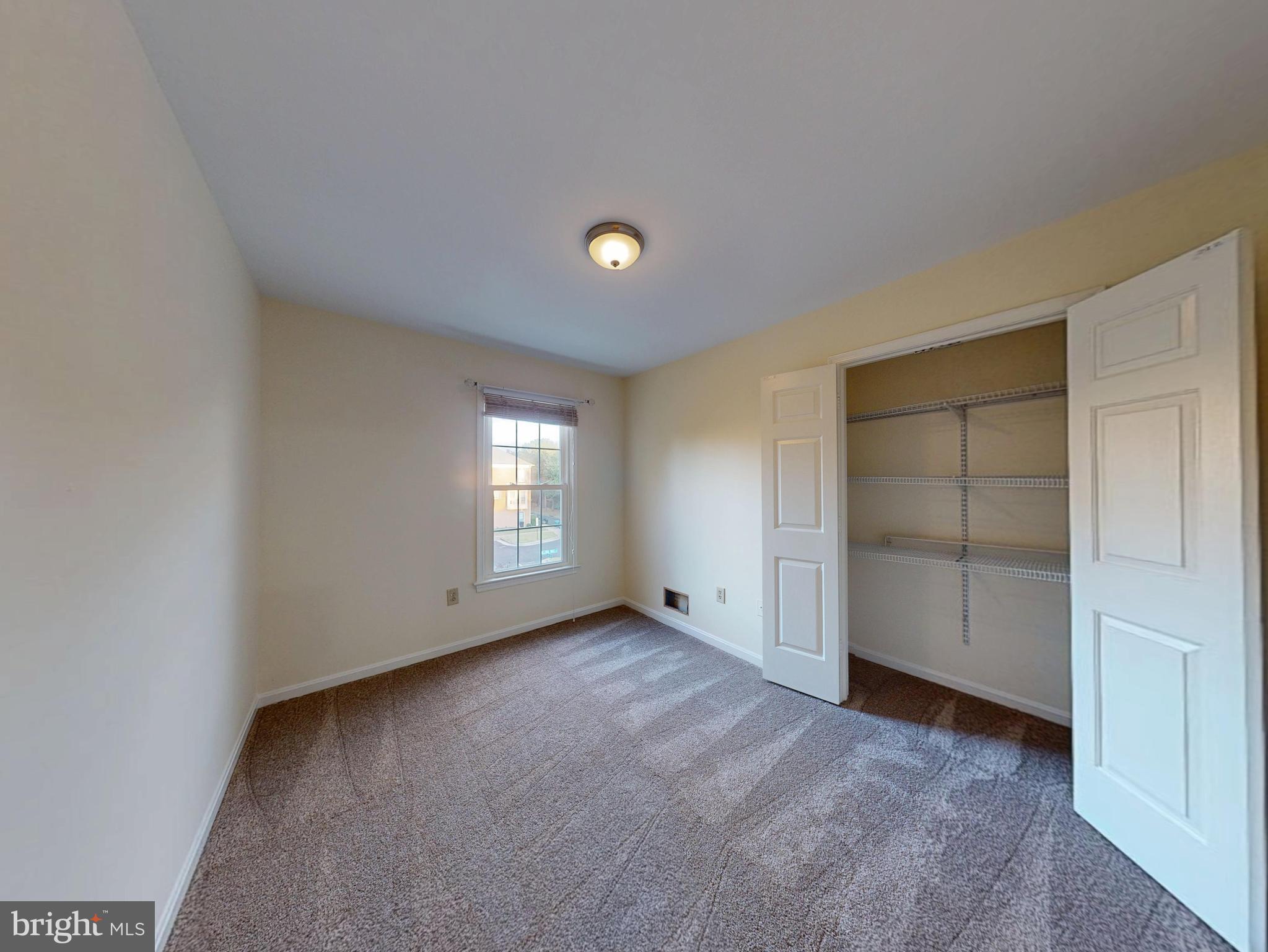 2006 GALLOWS TREE LN