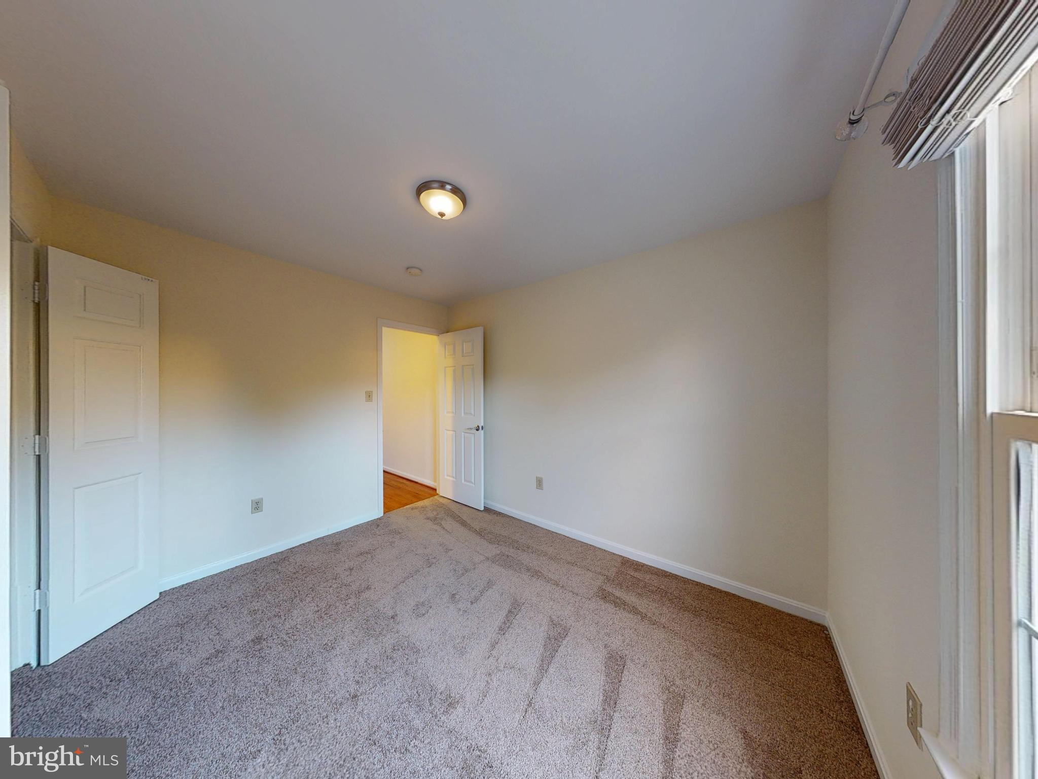 2006 GALLOWS TREE LN