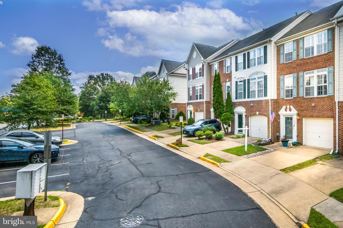2977 Huntington Grove Sq