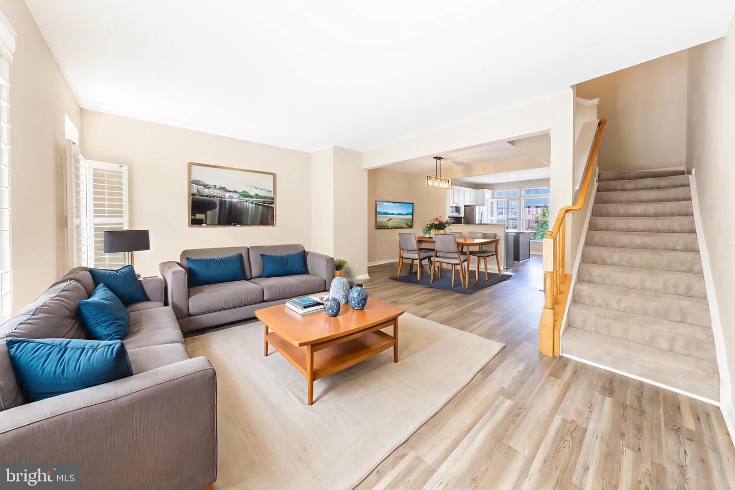 2977 Huntington Grove Sq