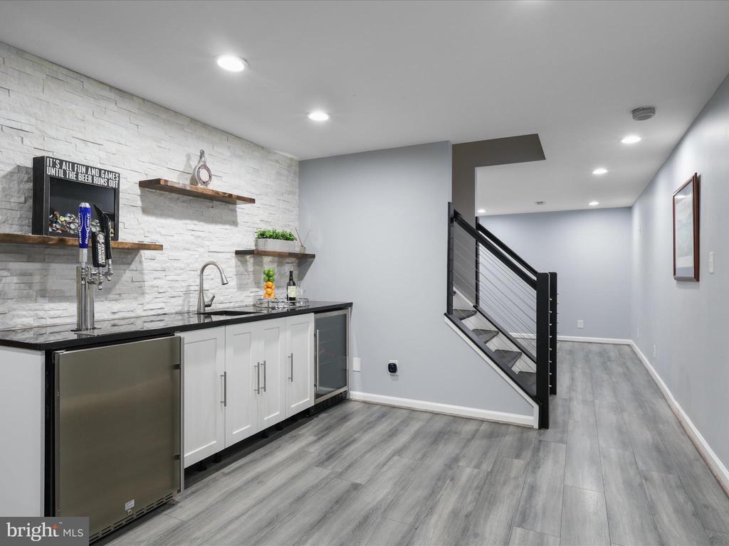 10809 FIELDWOOD DRIVE