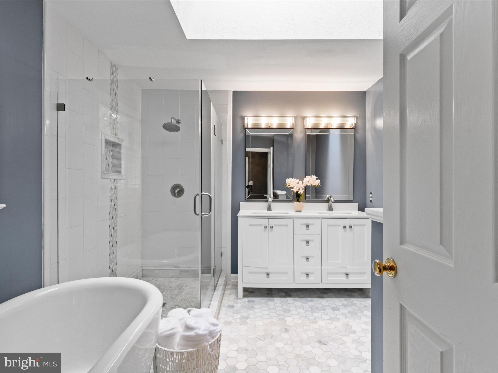 10809 FIELDWOOD DRIVE