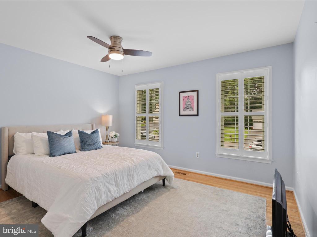 10809 FIELDWOOD DRIVE