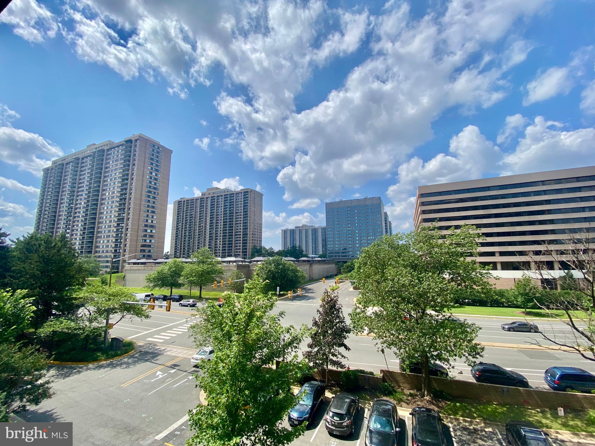 3713 S GEORGE MASON DRIVE 407W