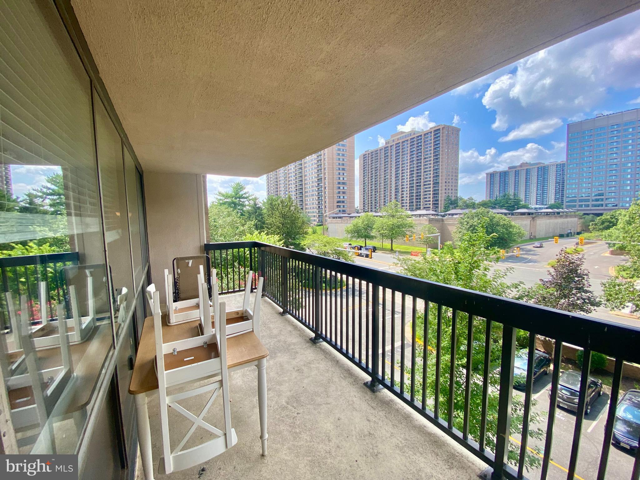3713 S GEORGE MASON DRIVE 407W