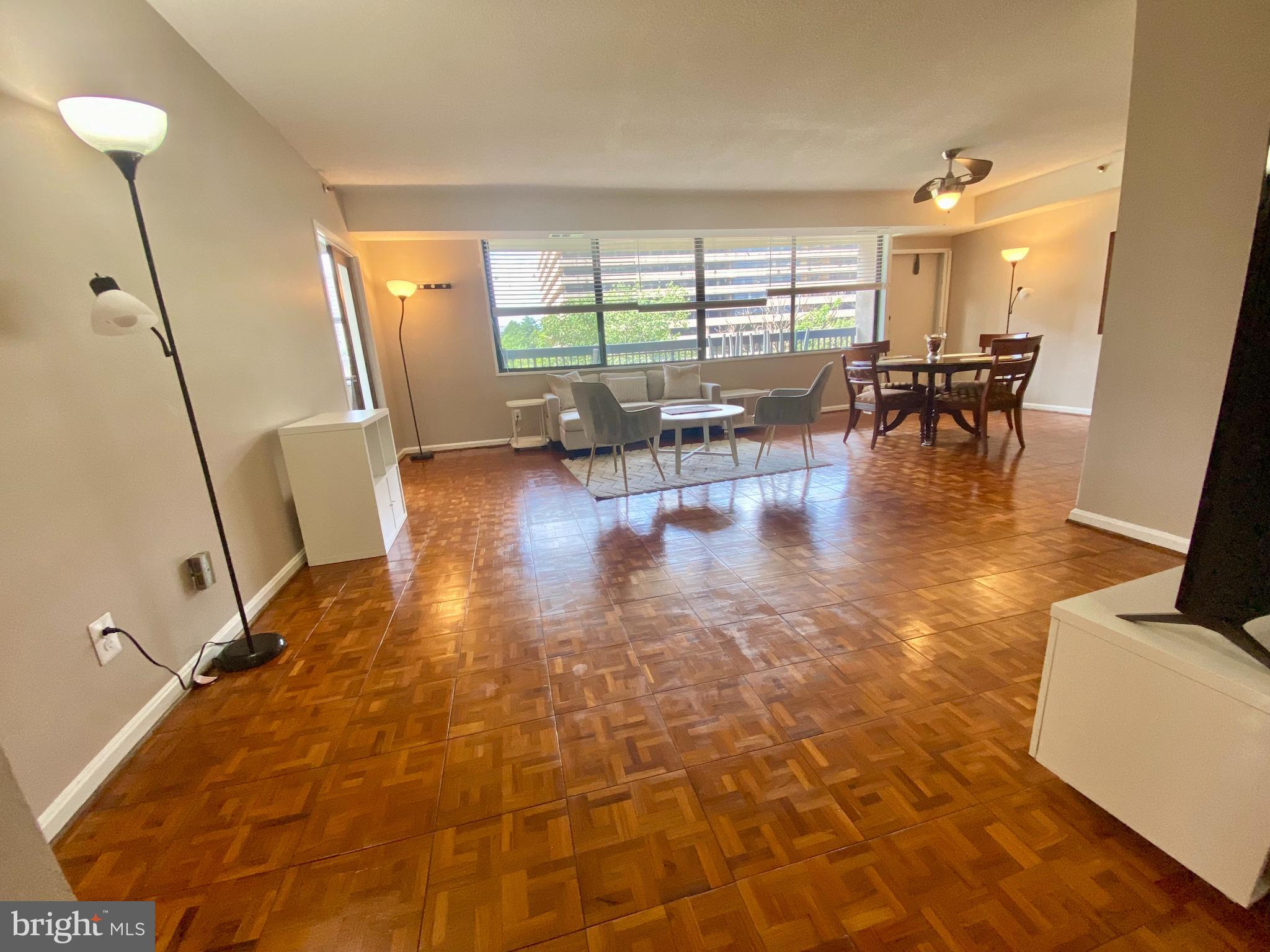 3713 S GEORGE MASON DRIVE 407W