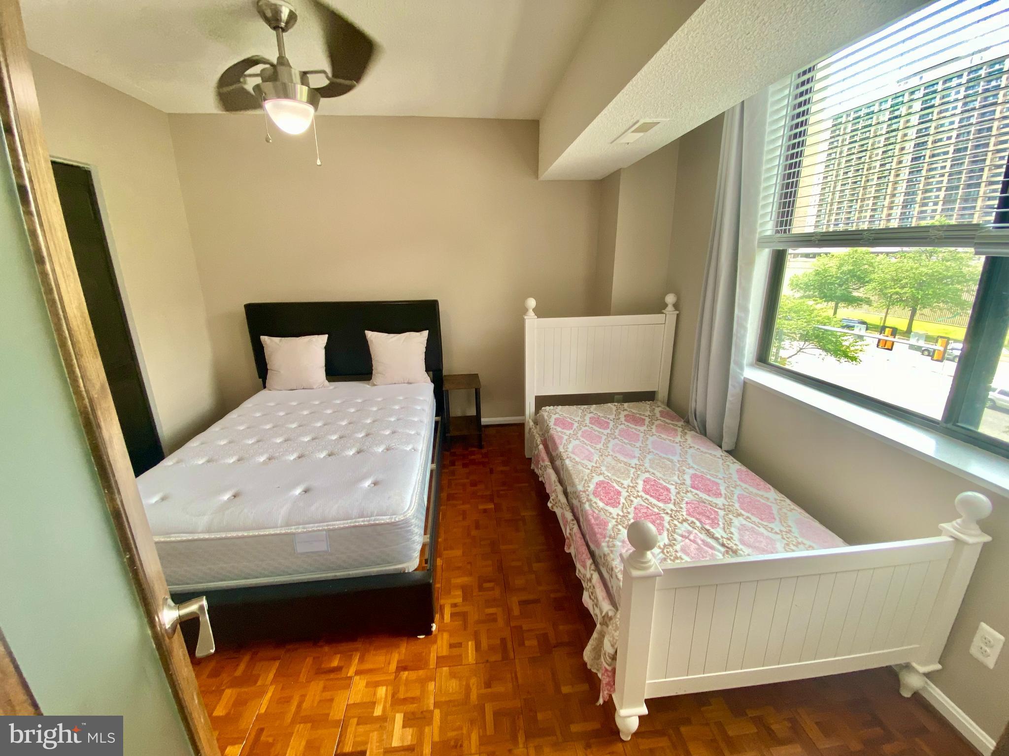 3713 S GEORGE MASON DRIVE 407W