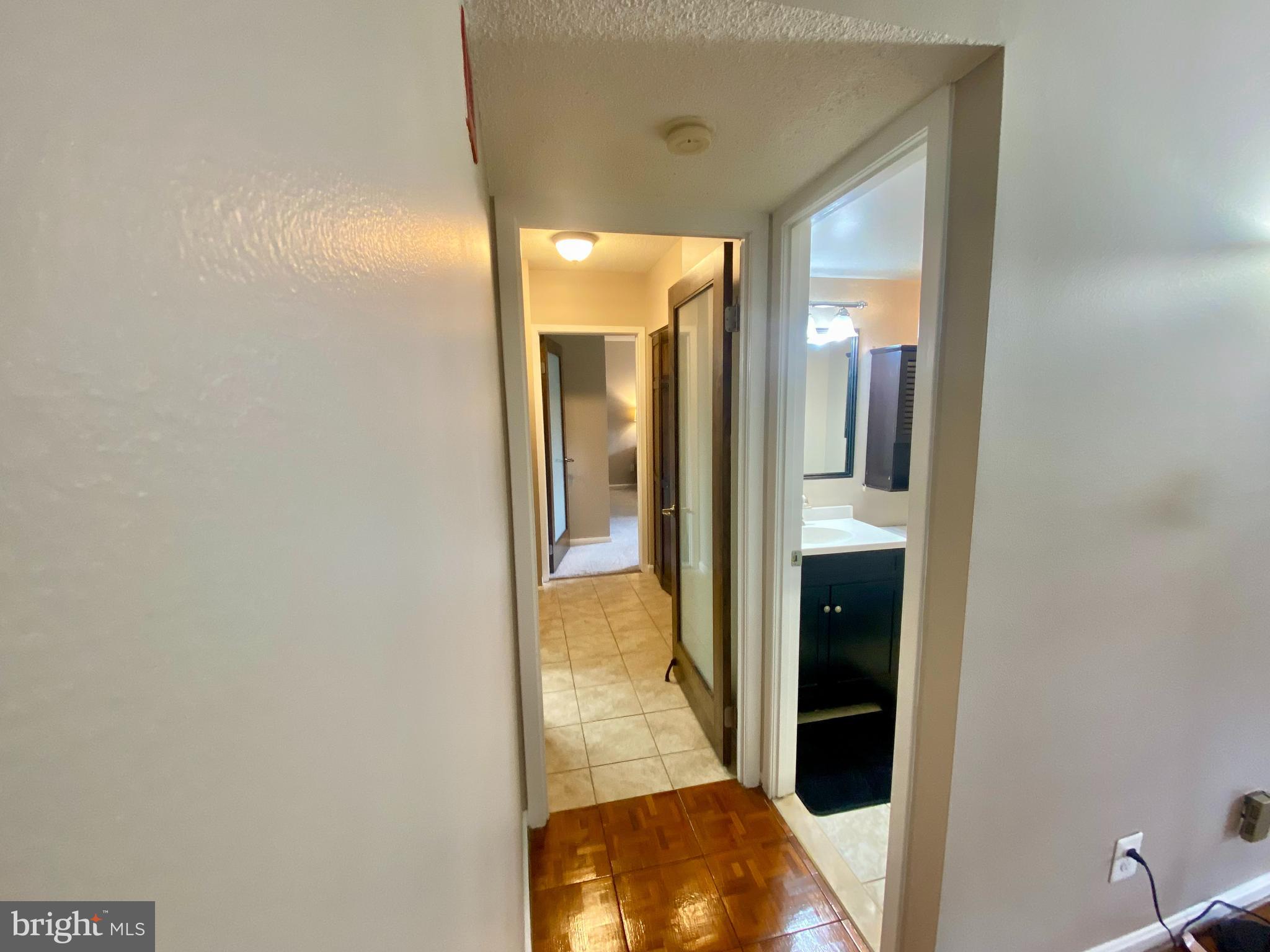 3713 S GEORGE MASON DRIVE 407W