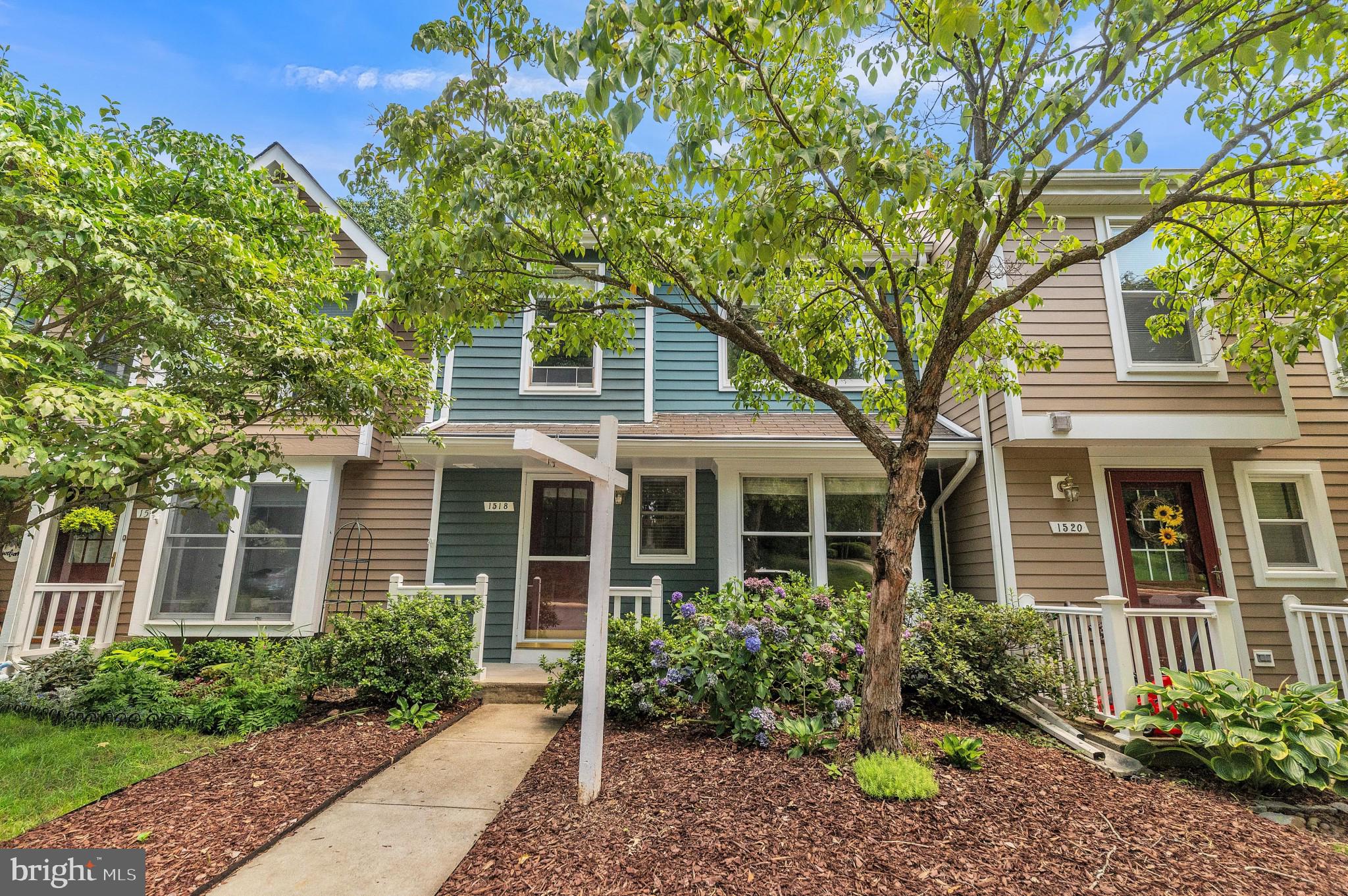 1518 POPLAR GROVE DR