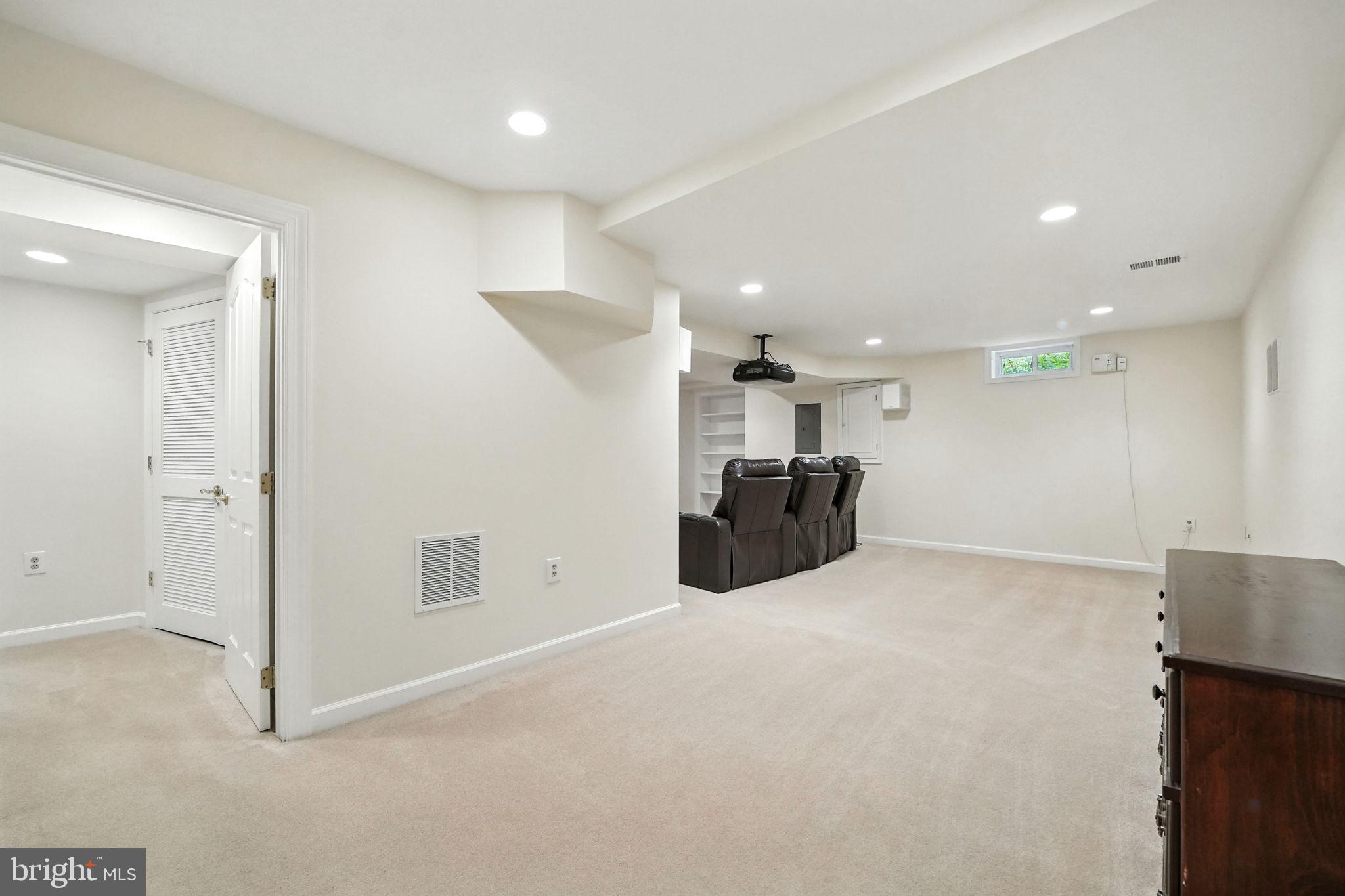 15470 Meherrin Dr