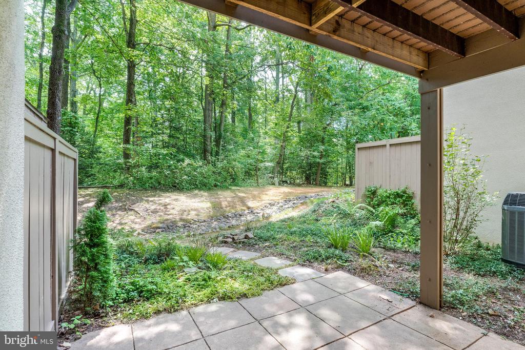 11637 Newbridge Ct