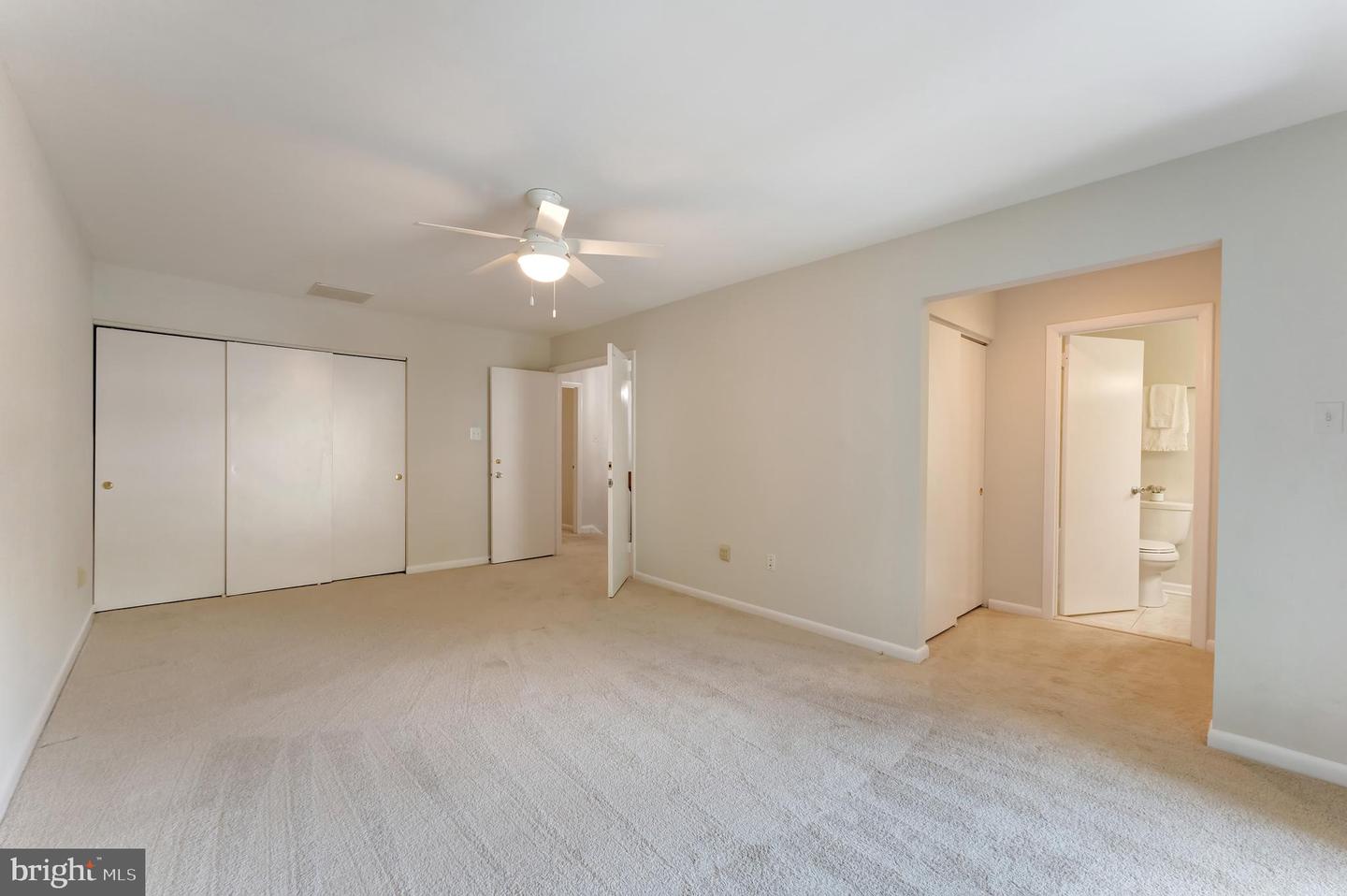 11637 Newbridge Ct