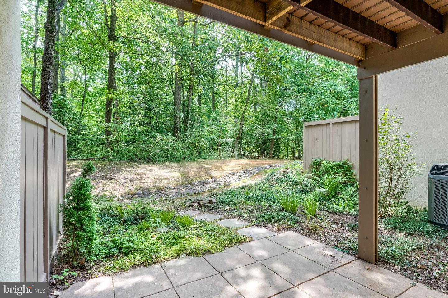 11637 Newbridge Ct