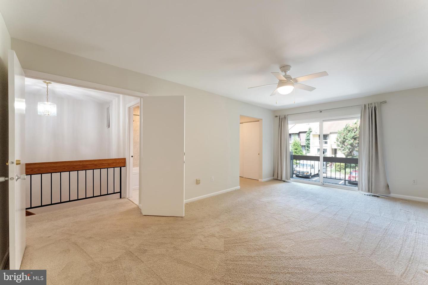 11637 Newbridge Ct