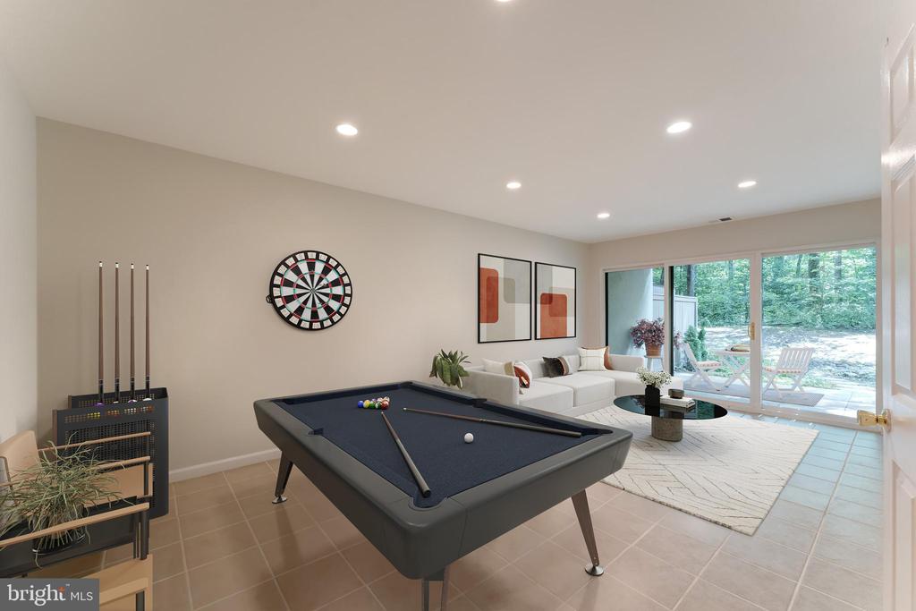 11637 Newbridge Ct