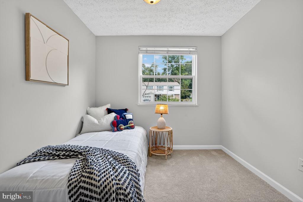 8763 COLD PLAIN COURT