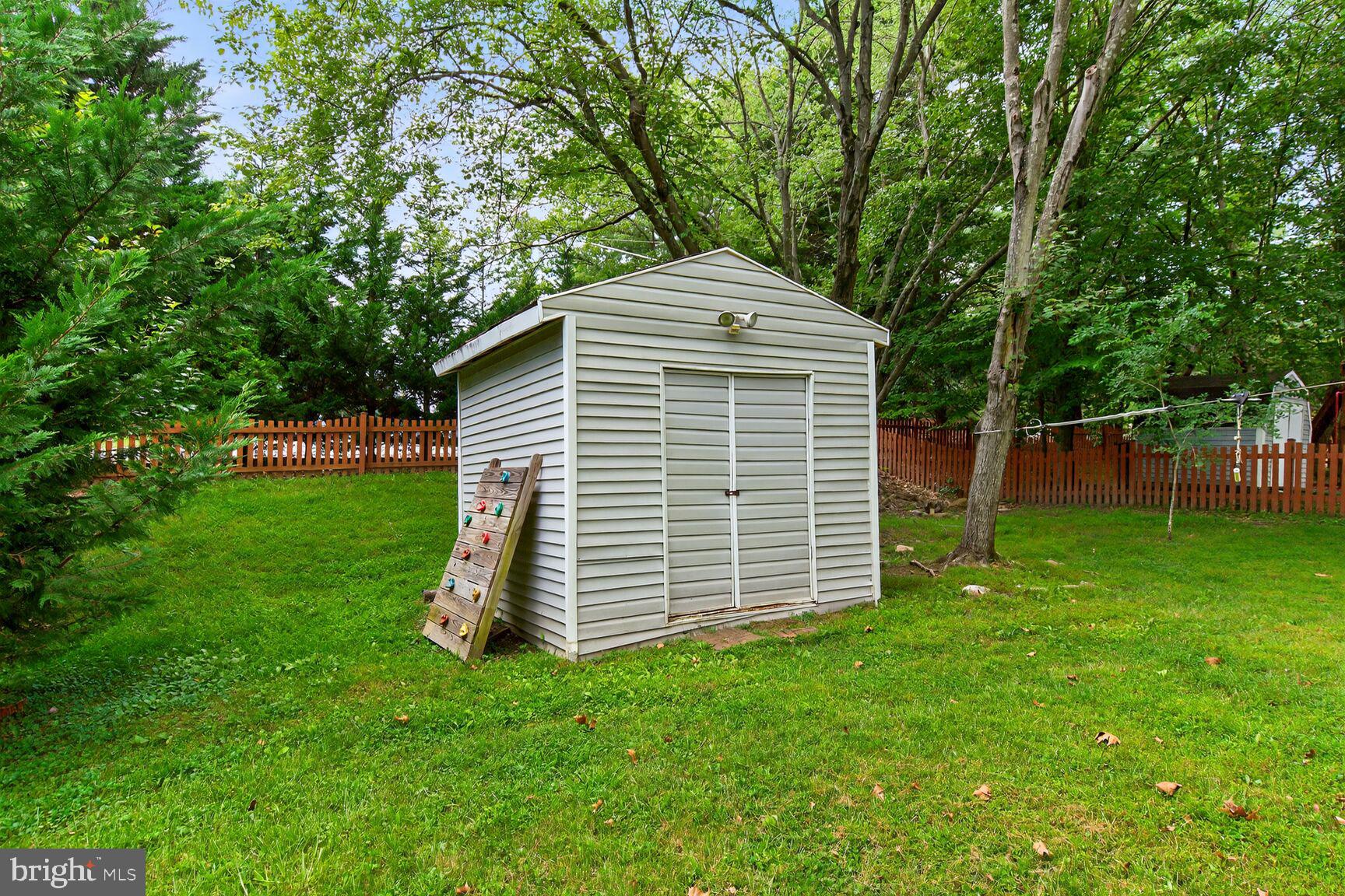 8763 COLD PLAIN COURT