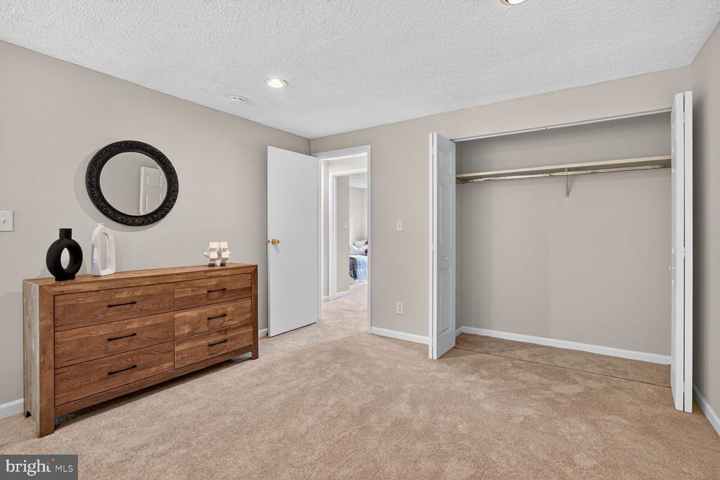 8763 COLD PLAIN COURT
