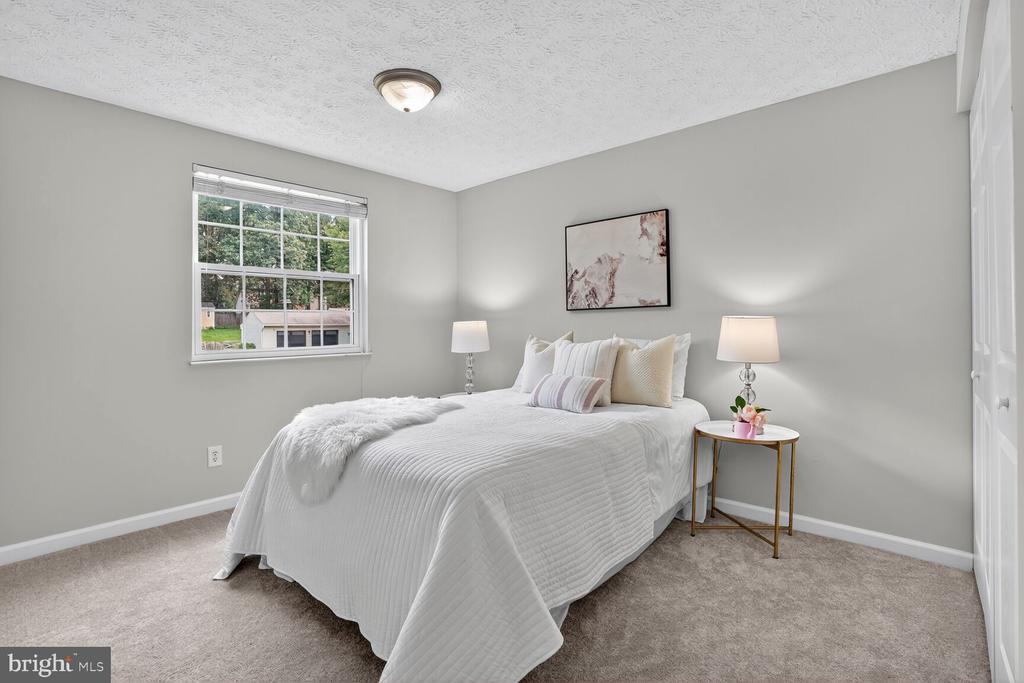 8763 COLD PLAIN COURT