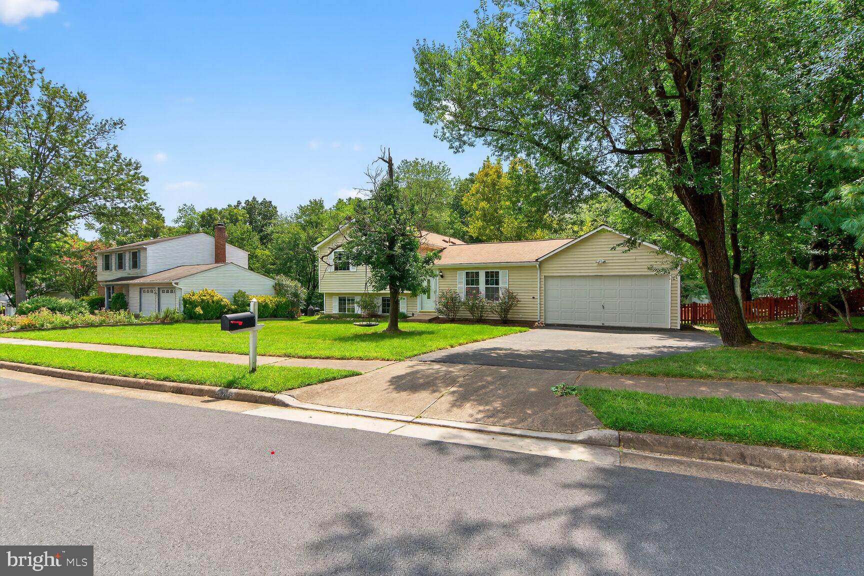 8763 COLD PLAIN COURT