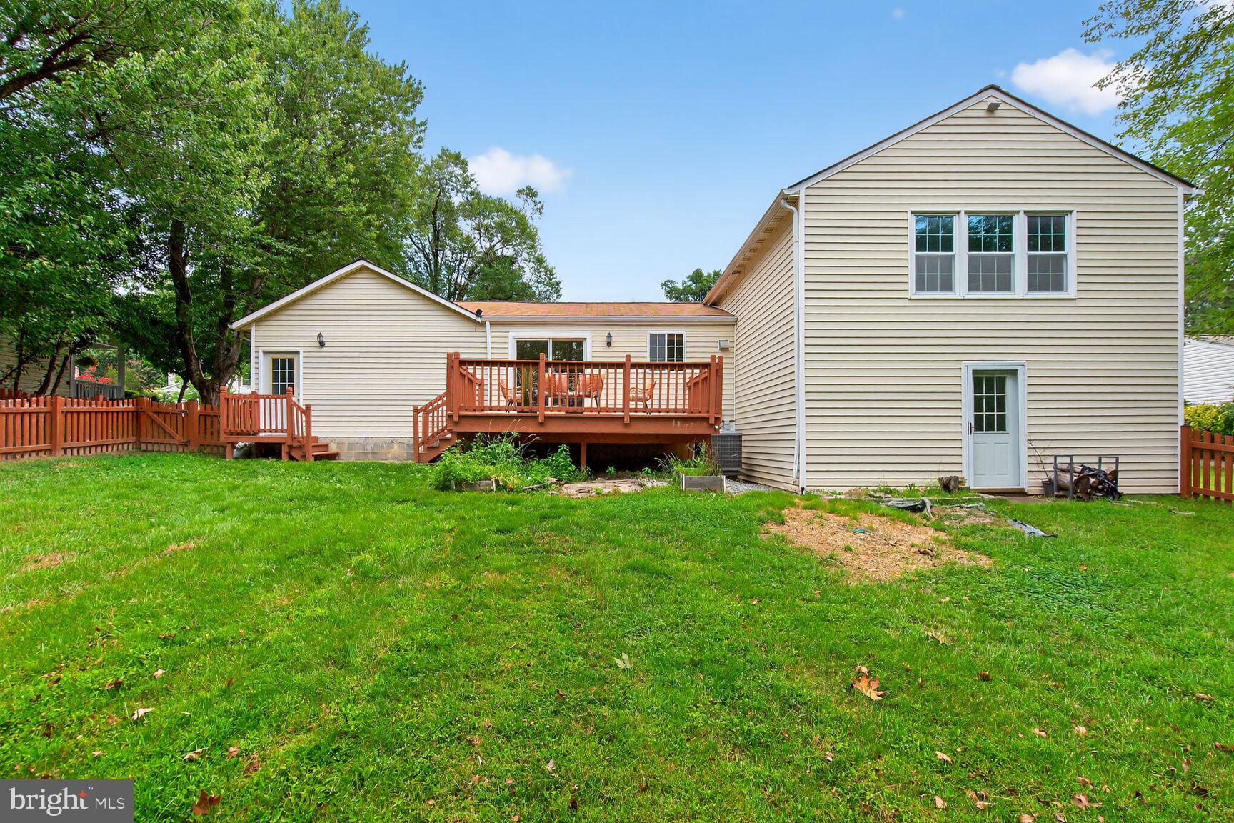 8763 COLD PLAIN COURT