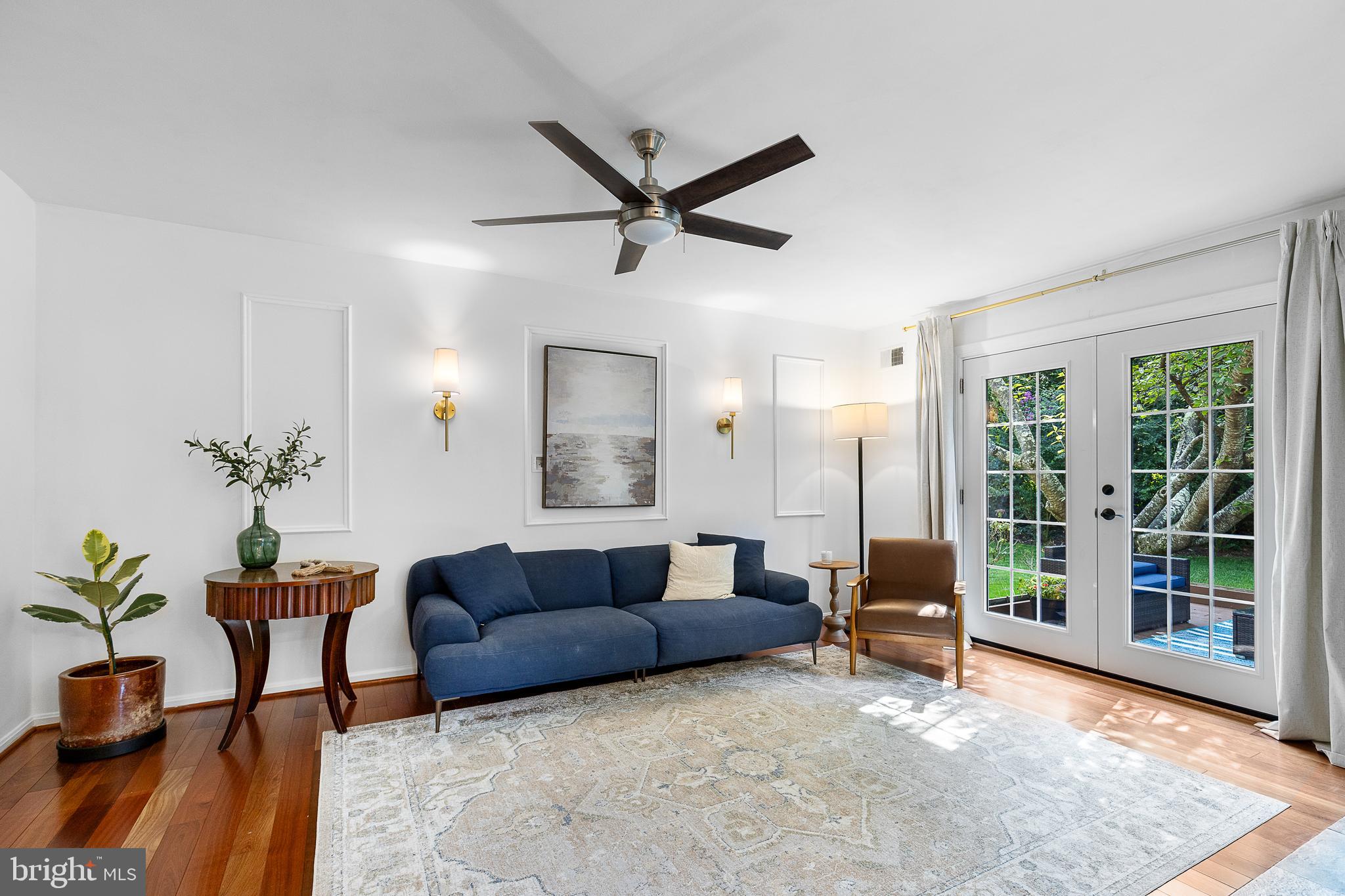 6237 Wilmette Dr
