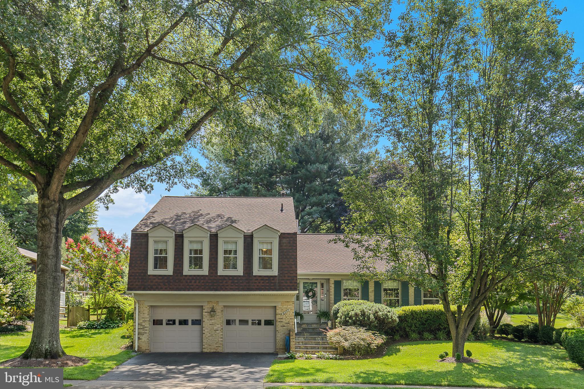 6237 Wilmette Dr