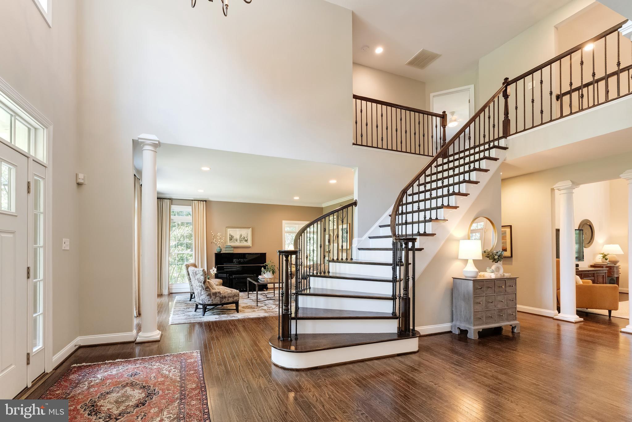 1305 NEWKIRK COURT