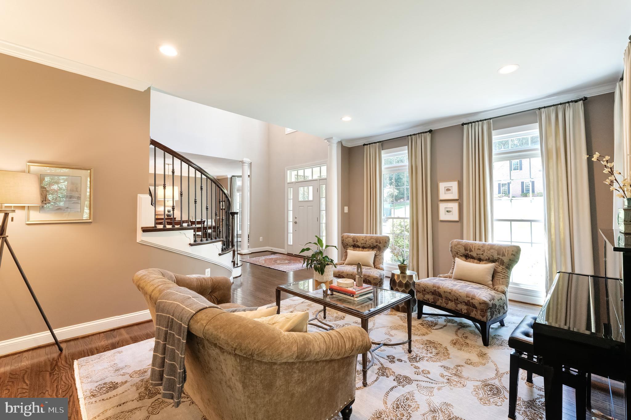 1305 NEWKIRK COURT