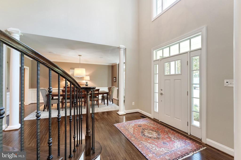 1305 NEWKIRK COURT