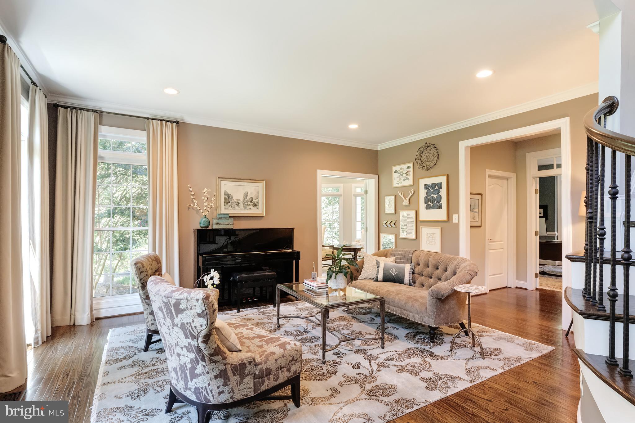 1305 NEWKIRK COURT