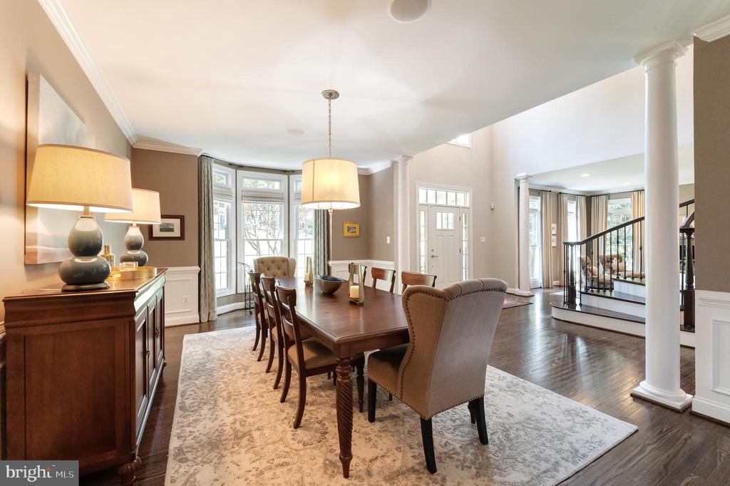 1305 NEWKIRK COURT