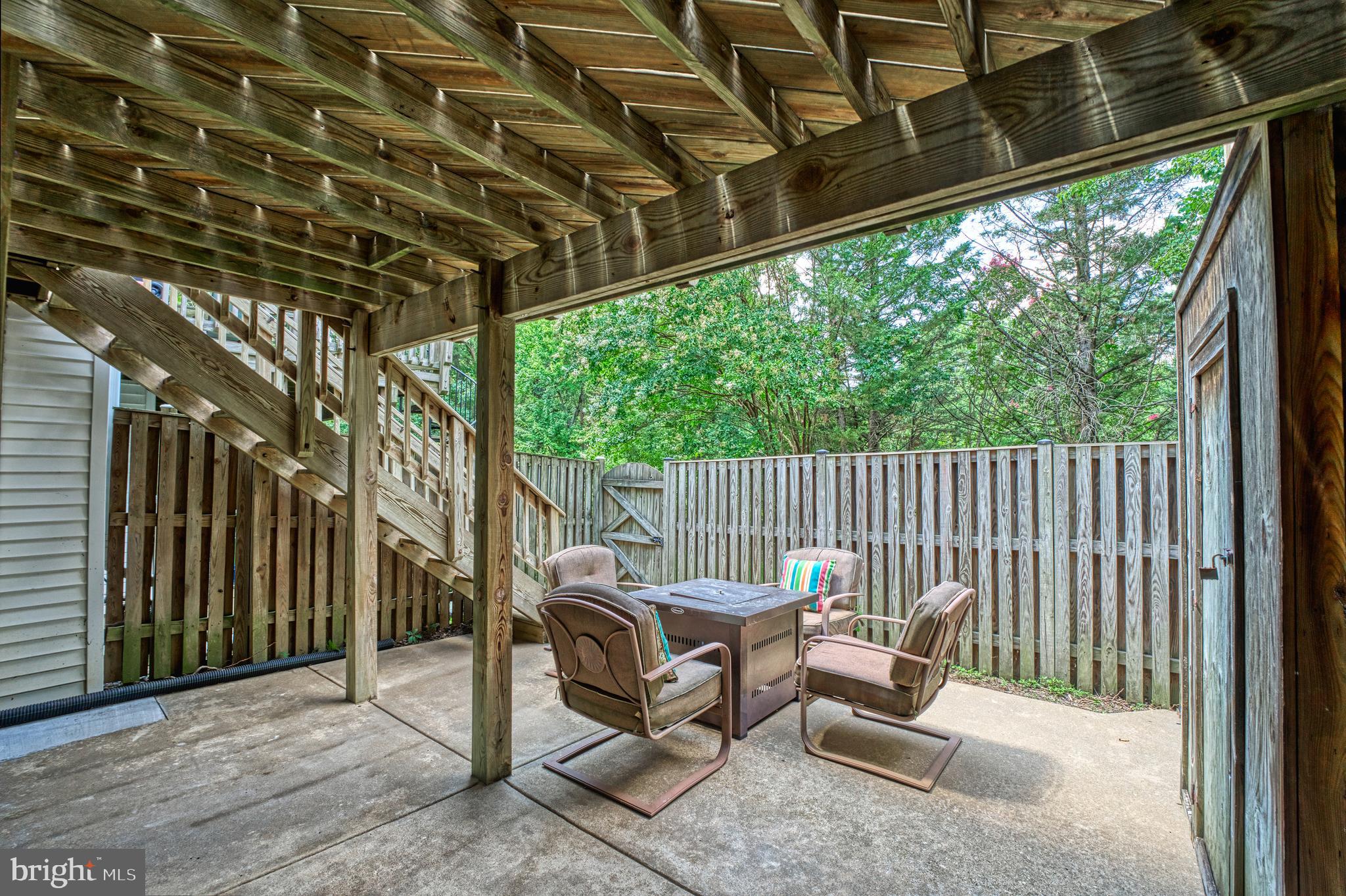 13116 Ashnut Ln