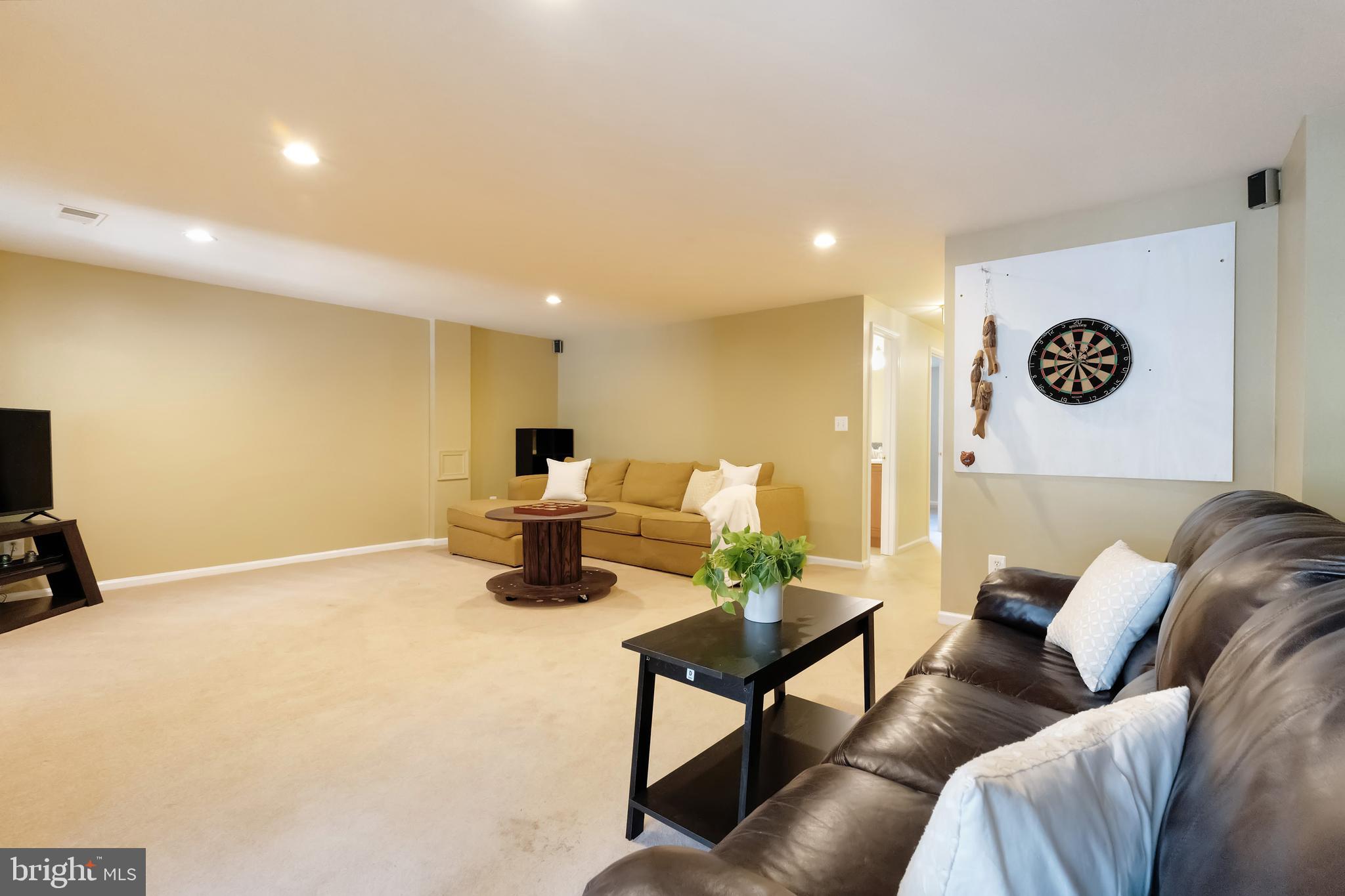 13116 Ashnut Ln
