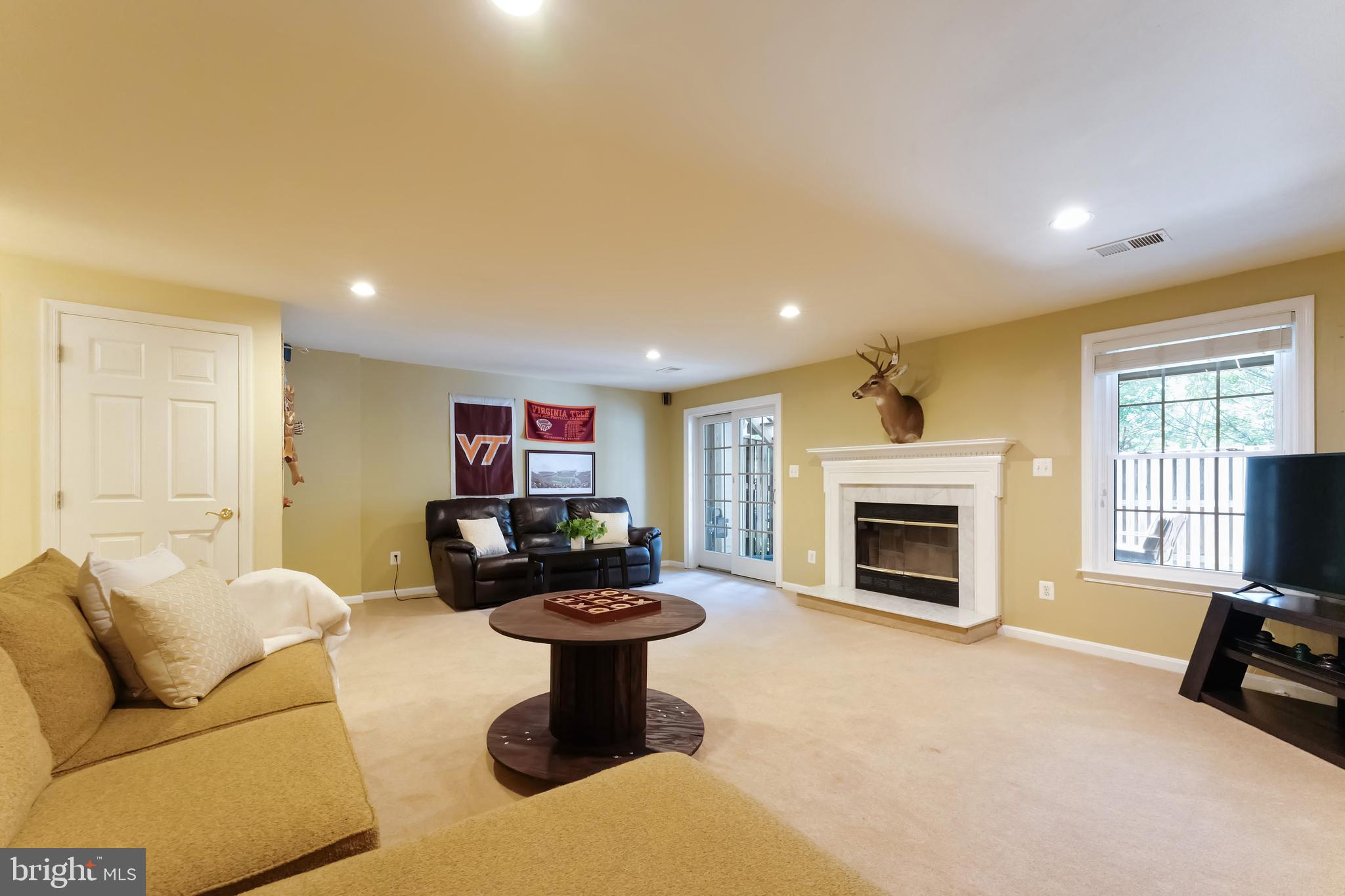 13116 Ashnut Ln