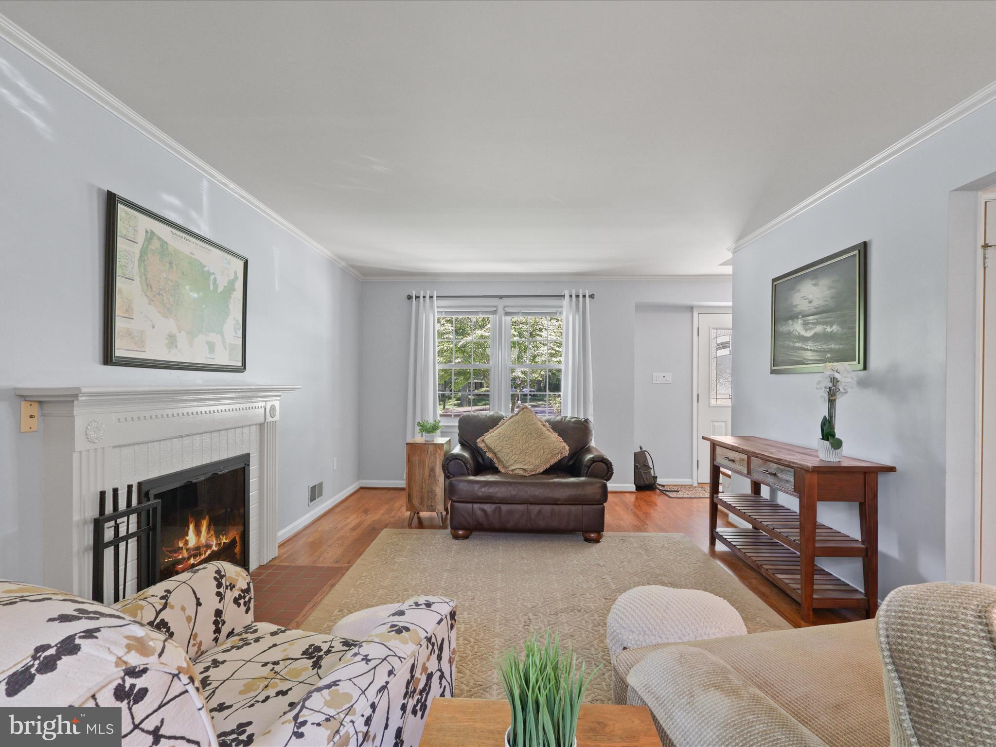 6632 Reynard Dr