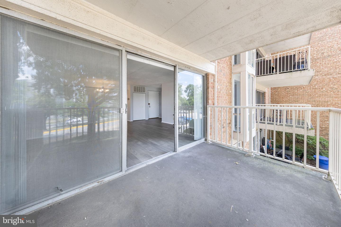 2600 Indian Dr #2b