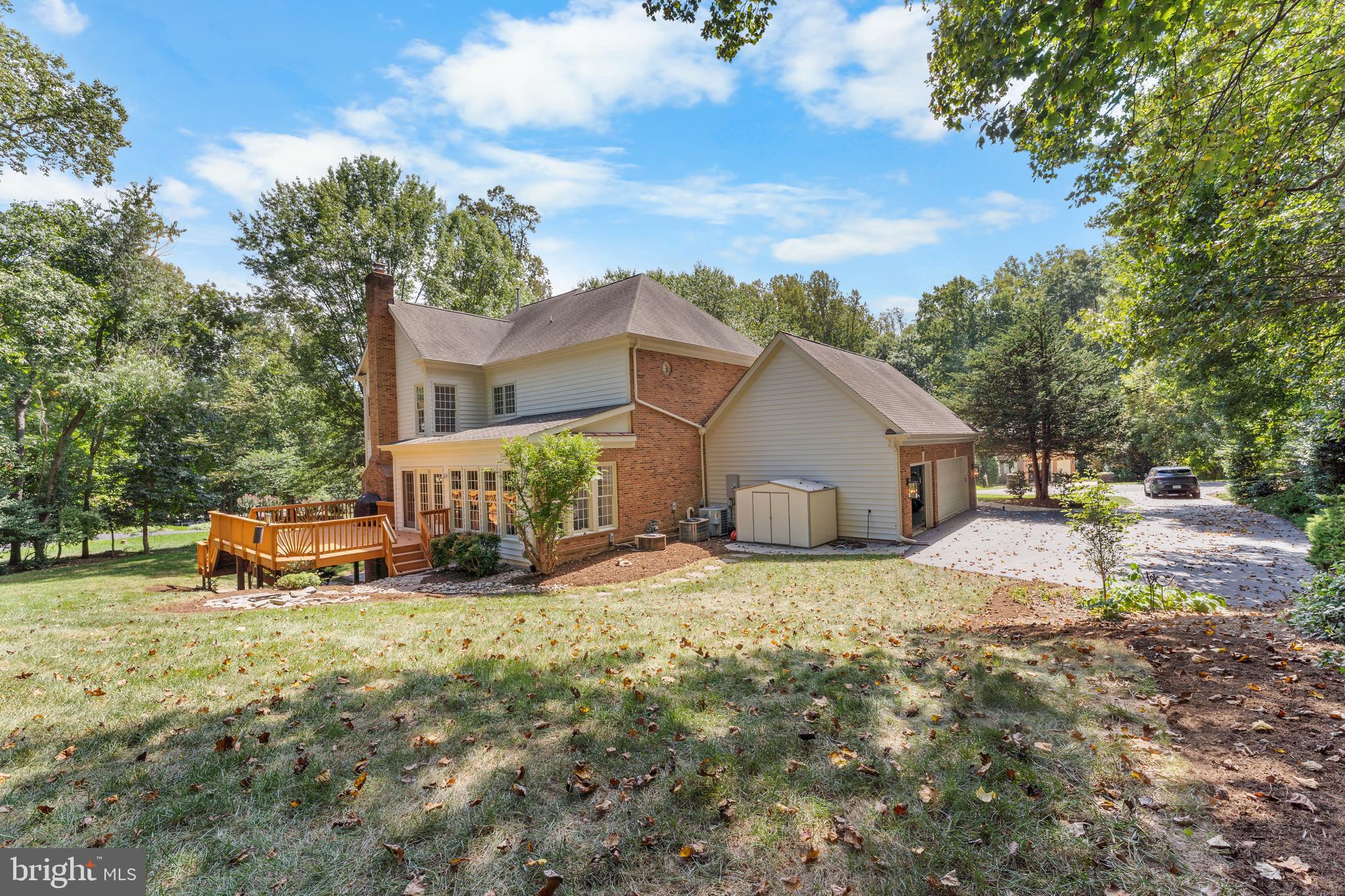 3227 FOXVALE DRIVE