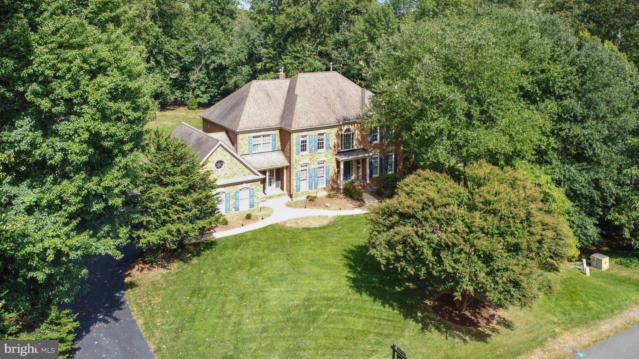 3227 FOXVALE DRIVE