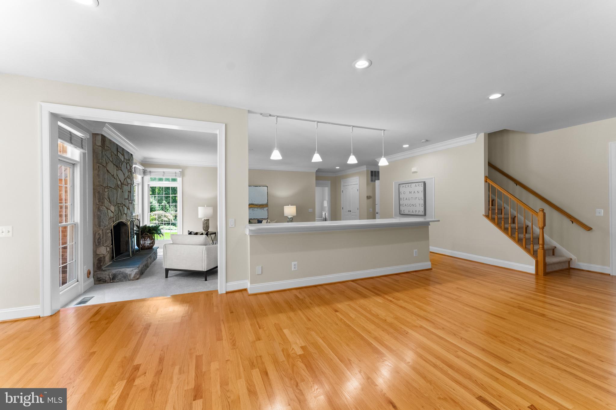 3227 FOXVALE DRIVE