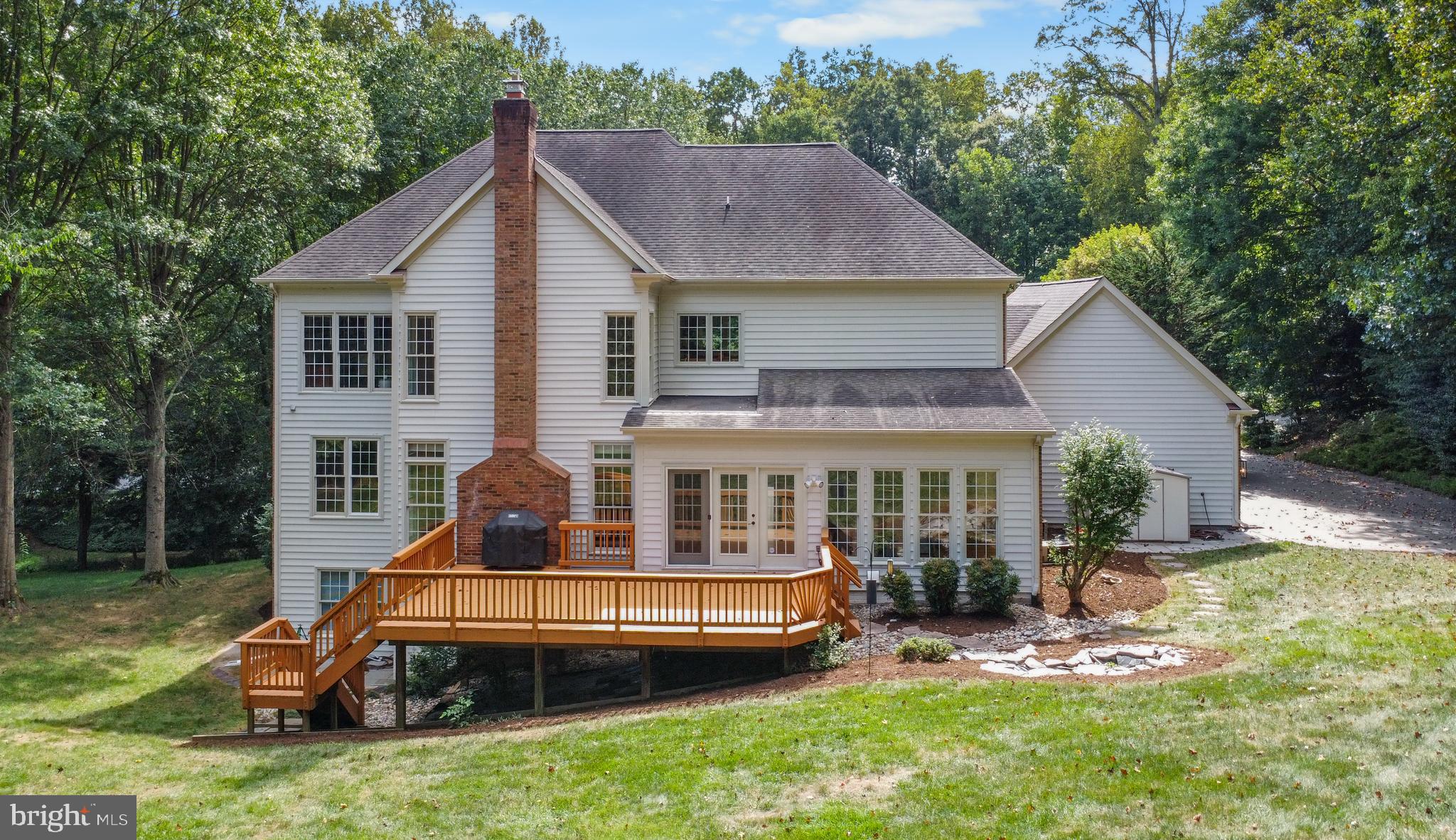 3227 FOXVALE DRIVE